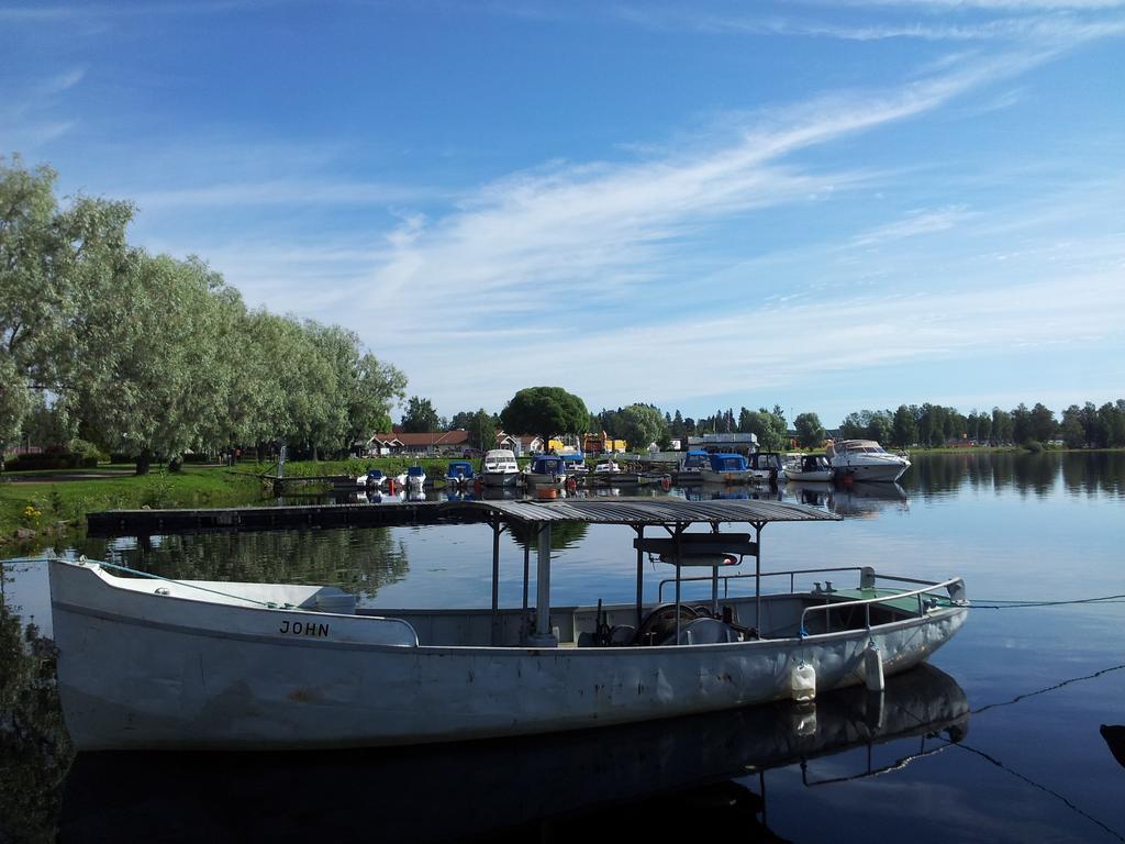 Kristinebergs Bed & Breakfast Mora Eksteriør bilde